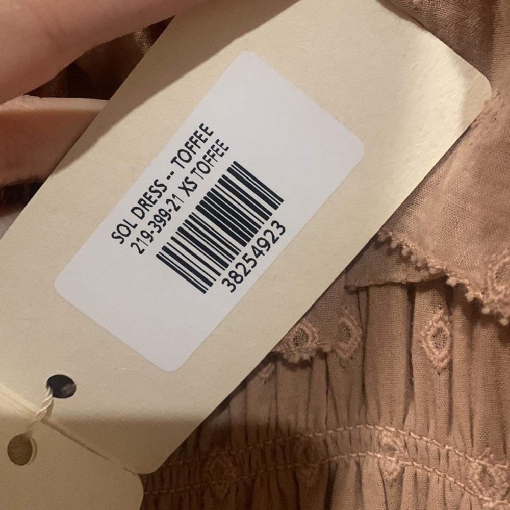 Sold ♥️ NWTs Doen Sol Dress in Toffee - Picture 3 of 5